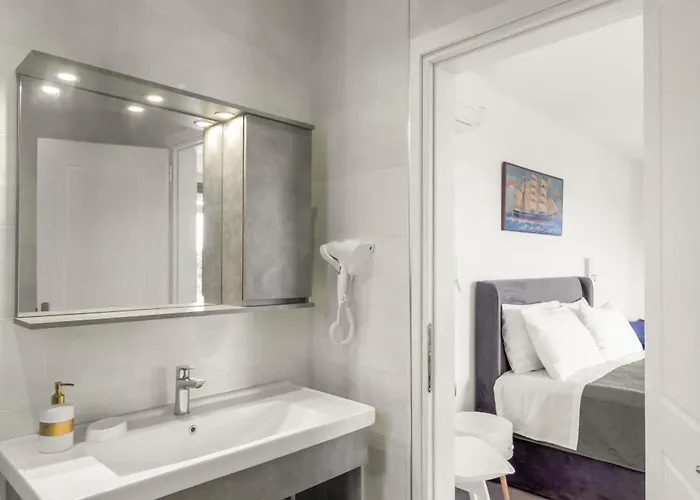 Nostalgia Paros Seaside Ampelas