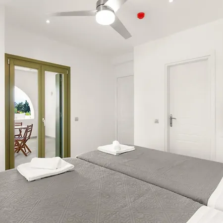 Nostalgia Paros Seaside *